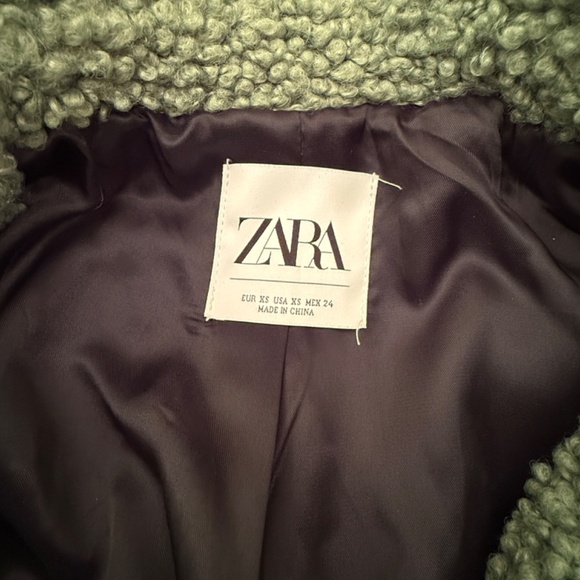 Zara Green Boucle Double Breasted Coat Size XS Parisian Style As Seen In Paris - Picture 4 of 8